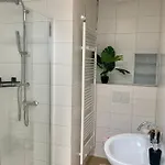 Appartement Bed & Kersenbloesem