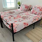 Appartement Bed & Kersenbloesem
