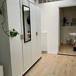 Bed & Kersenbloesem Appartement Nijswiller