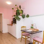 Bed & Kersenbloesem Appartement