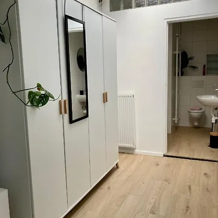 Bed & Kersenbloesem Apartman Nijswiller