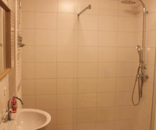 Bed & Kersenbloesem *